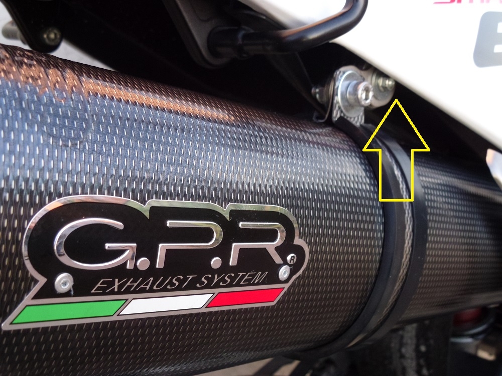 Scarico GPR compatibile con  Husqvarna TE 630 E - SMS 630 - Smr 630 2010-2014, Albus Ceramic, Coppia di terminali di scarico omologati, forniti con db killer removibili e raccordi specifici