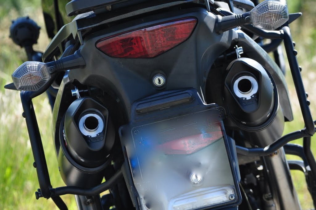 GPR exhaust compatible with  Suzuki V-Strom Dl 1000 2002-2013, Furore Nero, Dual Homologated legal slip-on exhaust including removable db killers and link pipes 