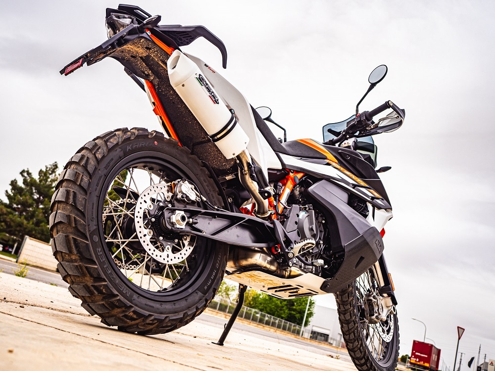 Scarico GPR compatibile con  Husqvarna Norden 901 2022-2024, Albus Evo4, Scarico omologato, silenziatore con db killer estraibile e raccordo specifico