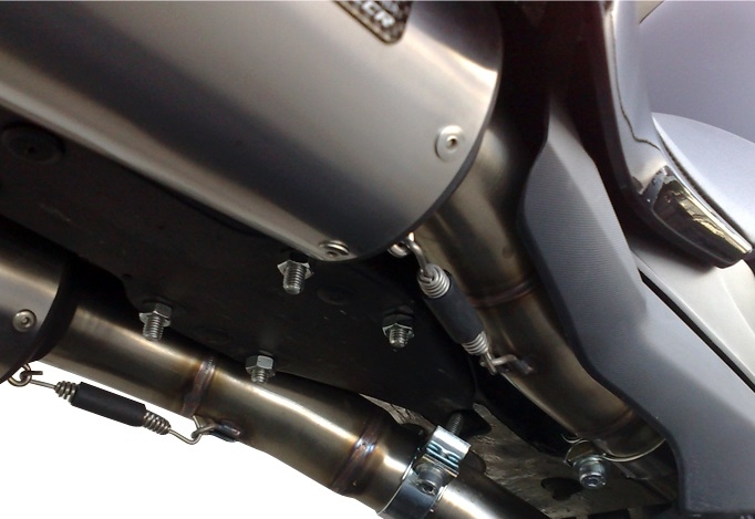 Scarico GPR compatibile con  Yamaha Yzf 1000 R1  2007-2008, Albus Ceramic, Coppia di terminali di scarico omologati, forniti con db killer removibili e raccordi specifici
