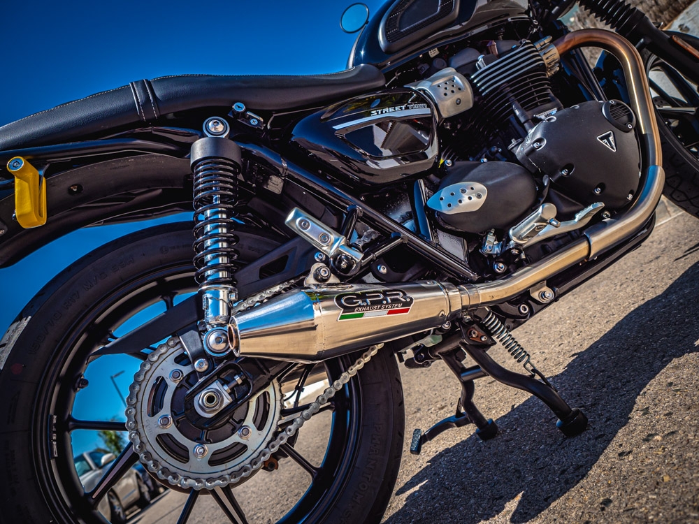 GPR exhaust compatible with  Triumph Street Twin 900 2020-2021, Vintacone, Dual Homologated legal slip-on exhaust including removable db killers and link pipes 