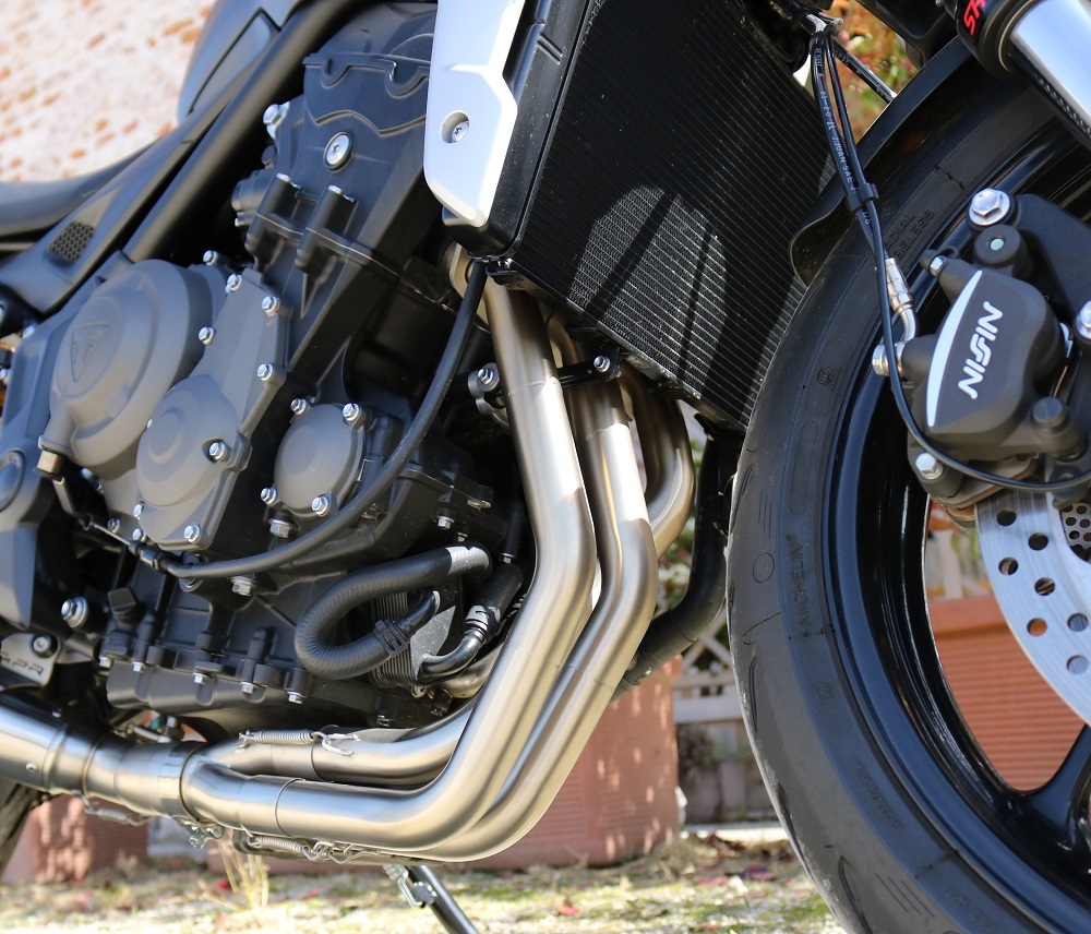 Scarico GPR compatibile con  Triumph Trident 660 2021-2024, Deeptone Inox, Scarico completo racing, fornito con db killer estraibile e collettore, non conforme per uso stradale