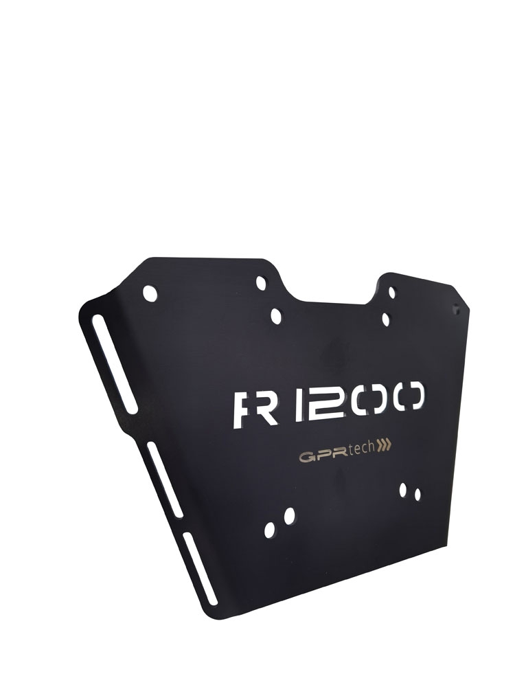 Top case GPR TECH compatible with  GPR TECH Top case in aluminum, silver color with specific plate included Top case in aluminum, silver color with specific plate included Capacity 55 LT.