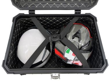Top case GPR TECH compatible with  GPR TECH Top case in aluminum, black silver color with specific plate included Top case in aluminum, black silver color with specific plate included Capacity 55 LT.