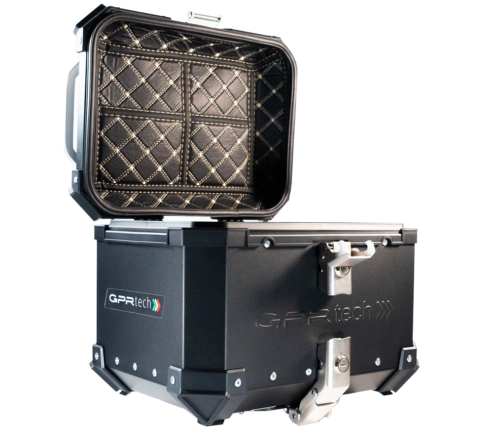 GPR TECH TOP CASE ALPI-TECH 26 LT. BLACK Top case in aluminum, black color with universal plate included Capacity 26 LT.