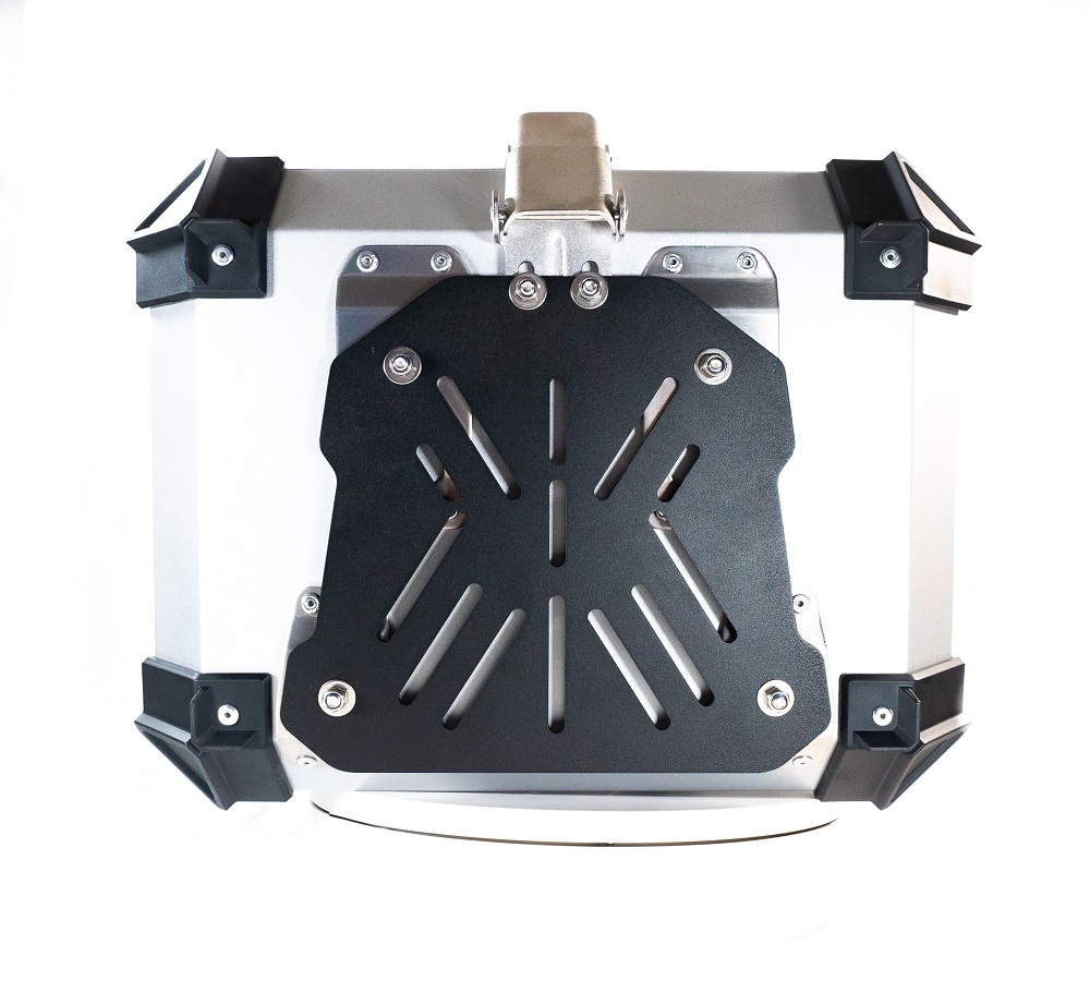 GPR TECH TOP CASE ALPI-TECH 35 LT. SILVER Top case in aluminum,including soft backrest, silver color with universal plate  Capacity 35 LT.