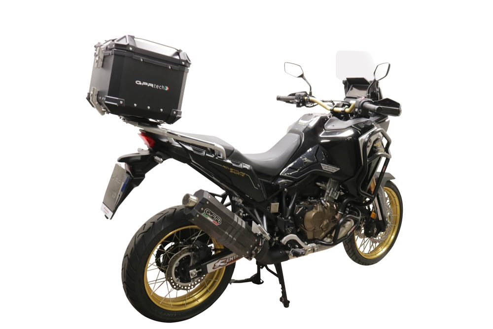 Top case GPR TECH compatible with  GPR TECH Top case in aluminum, black silver color with specific plate included Top case in aluminum, black silver color with specific plate included Capacity 55 LT.
