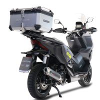 Top case GPR TECH compatible with  GPR TECH Top case in aluminum, silver color with specific plate included Top case in aluminum, silver color with specific plate included Capacity 45 LT.