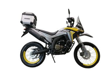 Top case GPR TECH compatible with  GPR TECH Top case in aluminum, silver color with specific plate included Top case in aluminum, silver color with specific plate included Capacity 35 LT.