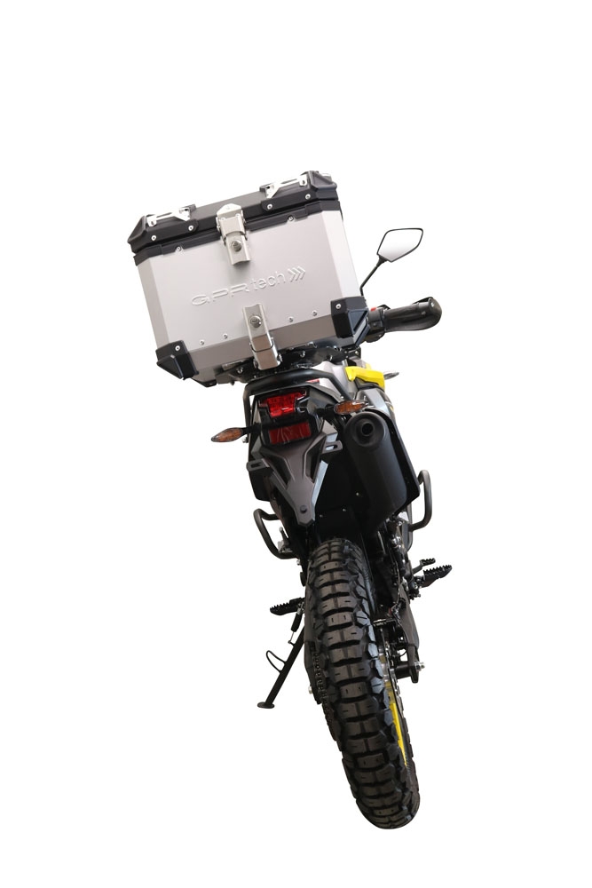 Top case GPR TECH compatible with  GPR TECH Top case in aluminum, silver color with specific plate included Top case in aluminum, silver color with specific plate included Capacity 35 LT.