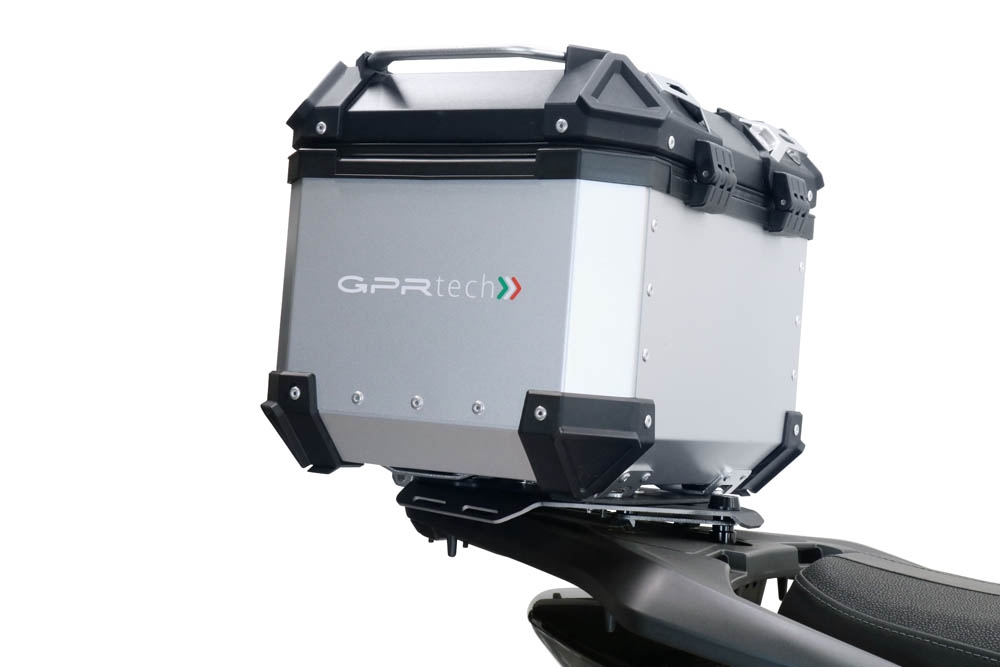 Top case GPR TECH compatible with  GPR TECH Top case in aluminum, silver color, including roof rack and specific plate Top case in aluminum, silver color, including roof rack and specific plate Capacity 35 LT.
