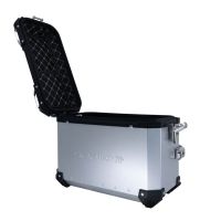 GPR TECH compatible with  GPR TECH PAIR OF SILVER SIDE CASES ALPI-TECH 38 LT. + 38 LT. + PANNIER HOLDER Coppia di valigie laterali in alluminio, colore argento, fornite con telaio di supporto specifico