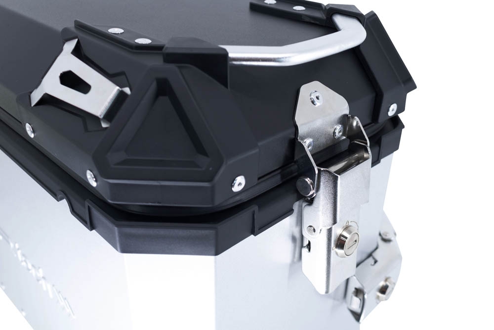 GPR TECH compatible with  GPR TECH Pair of side cases aluminum made with contoured right side, black color with specific pannier holder Pair of side cases aluminum made with contoured right side, black color with specific pannier holder Capacity 38 LT. + 