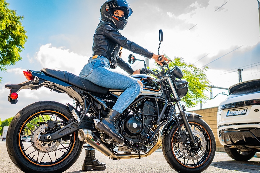 Scarico GPR compatibile con  Kawasaki Z 650 RS 2021-2023, Powercone Evo, Scarico completo racing,fornito con collettore specifico, non legale per uso stradale