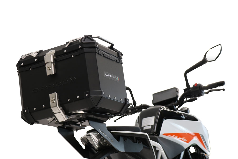 Top case GPR TECH compatible with  GPR TECH Top case in aluminum, black color including, roof rack and specific plate Top case in aluminum, black color including, roof rack and specific plate Capacity 26 LT.