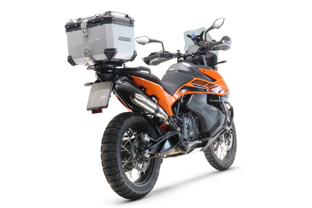 Top case GPR TECH compatible with  GPR TECH Top case in aluminum, silver color with specific plate included Top case in aluminum, silver color with specific plate included Capacity 55 LT.