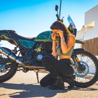 Scarico GPR compatibile con  Royal Enfield Himalayan 410 2021-2024, Deeptone Inox, Terminale di scarico racing, con raccordo, senza omologazione