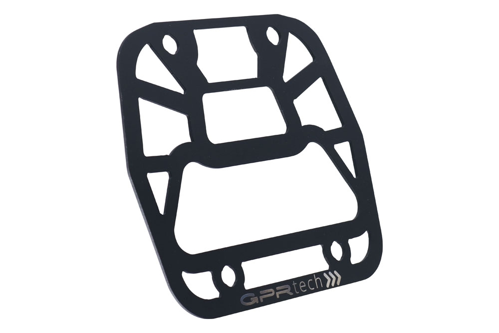 Top case GPR TECH compatible with  GPR TECH Top case in aluminum, silver color with specific plate included Top case in aluminum, silver color with specific plate included Capacity 35 LT.