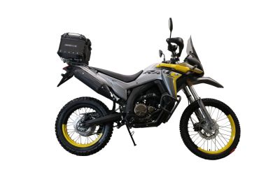 Top case GPR TECH compatible with  GPR TECH Top case in aluminum, black silver color with specific plate included Top case in aluminum, black silver color with specific plate included Capacity 26 LT.