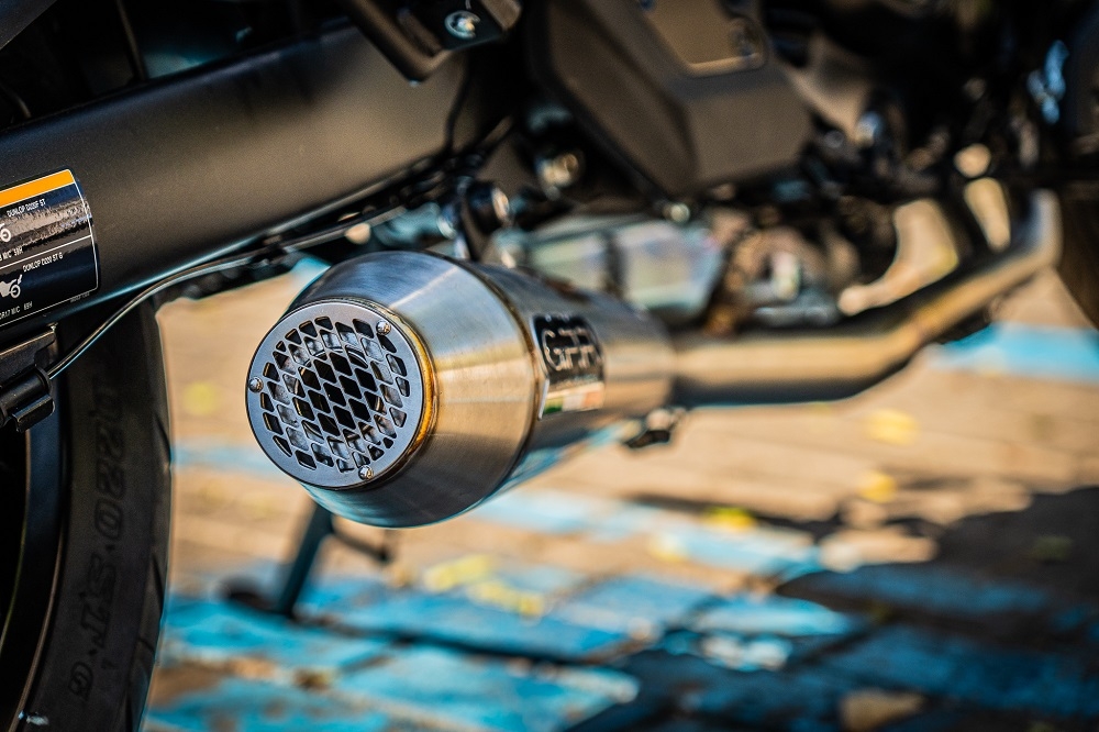Scarico GPR compatibile con  Kawasaki Vulcan 650 S 2021-2023, Ultracone, Scarico completo omologato,fornito con db killer estraibile,catalizzatore e collettore