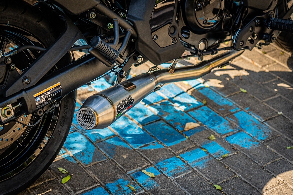 Scarico GPR compatibile con  Kawasaki Vulcan 650 S 2021-2023, Ultracone, Scarico completo omologato,fornito con db killer estraibile,catalizzatore e collettore