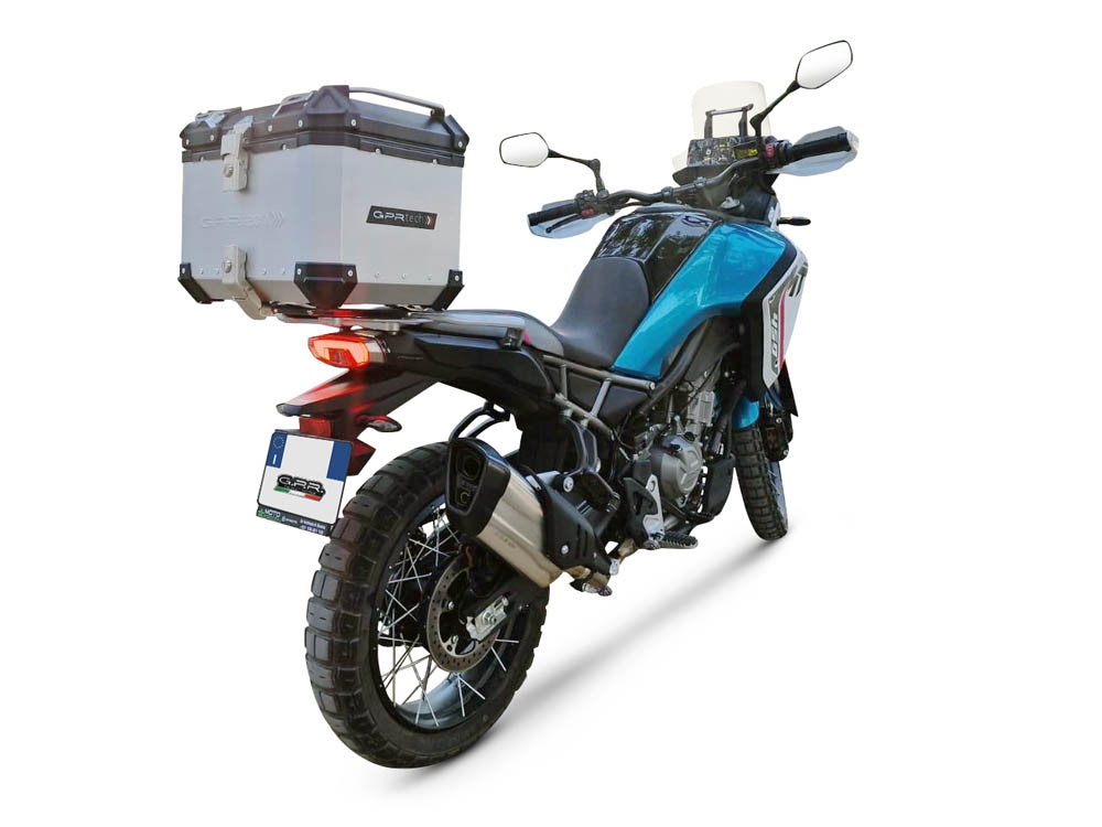 TOP CASE - BAULETTO GPR TECH COMPATABILE CON Cf Moto 450MT 2023/2025 Euro5 Plus GPR TECH BAULETTO TOP CASE ALPI-TECH 35 LT. COLORE ARGENTO CON PIASTRA SPECIFICA 