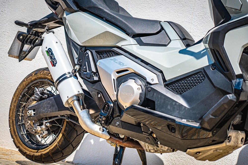 Scarico GPR compatibile con  Honda X-Adv 750 2016-2020, Albus Evo4, Scarico omologato, silenziatore con db killer estraibile e raccordo specifico