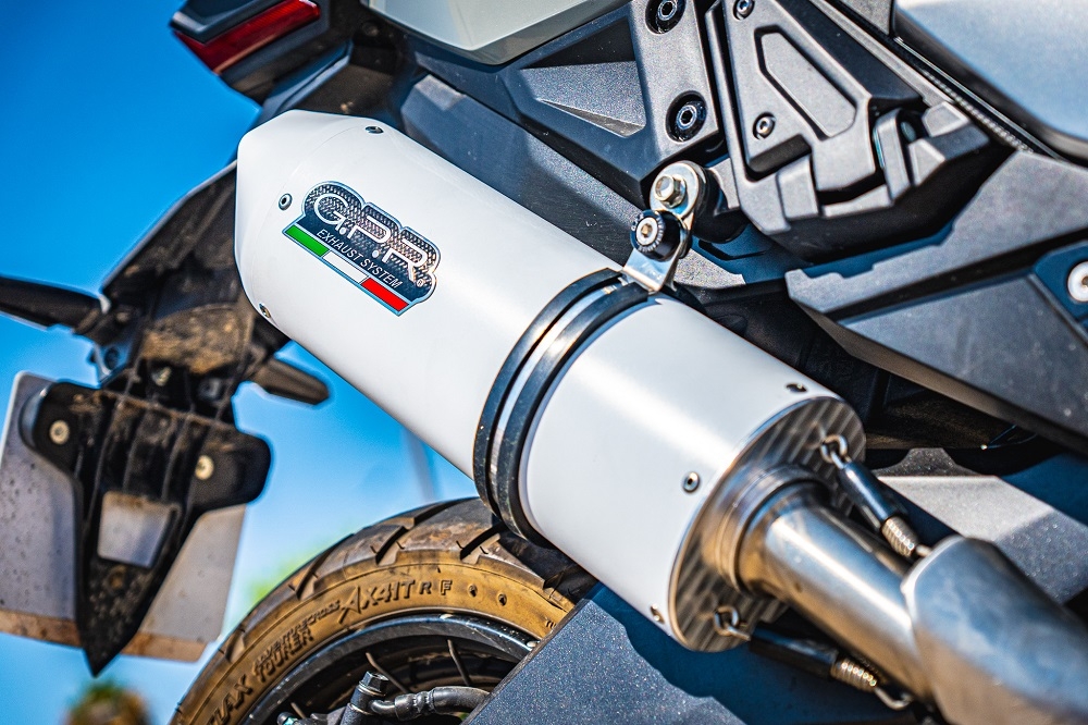 Scarico GPR compatibile con  Honda X-Adv 750 2016-2020, Albus Evo4, Scarico omologato, silenziatore con db killer estraibile e raccordo specifico