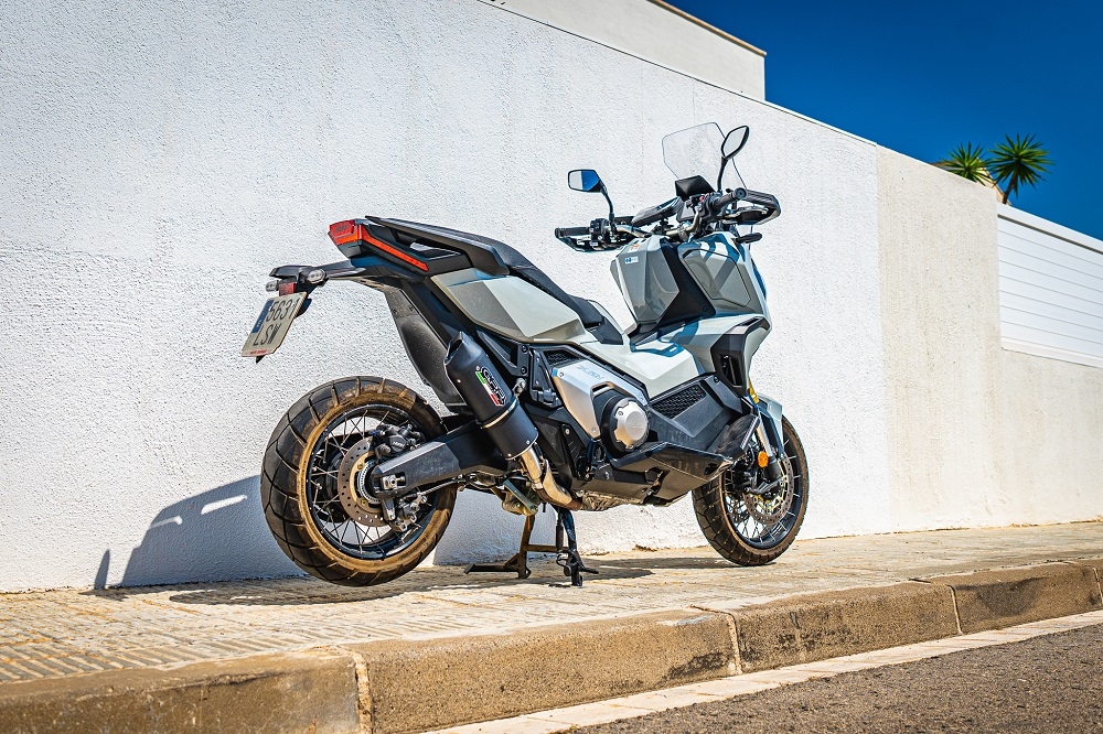Scarico GPR compatibile con  Honda X-Adv 750 2021-2024, Furore Evo4 Nero, Scarico omologato, silenziatore con db killer estraibile e raccordo specifico