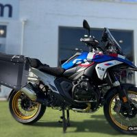 GPR TECH compatible with  GPR TECH Pair of side cases aluminum made, black color with specific pannier holder Pair of side cases aluminum made, black color with specific pannier holder Capacity 38 LT. + 38 LT.