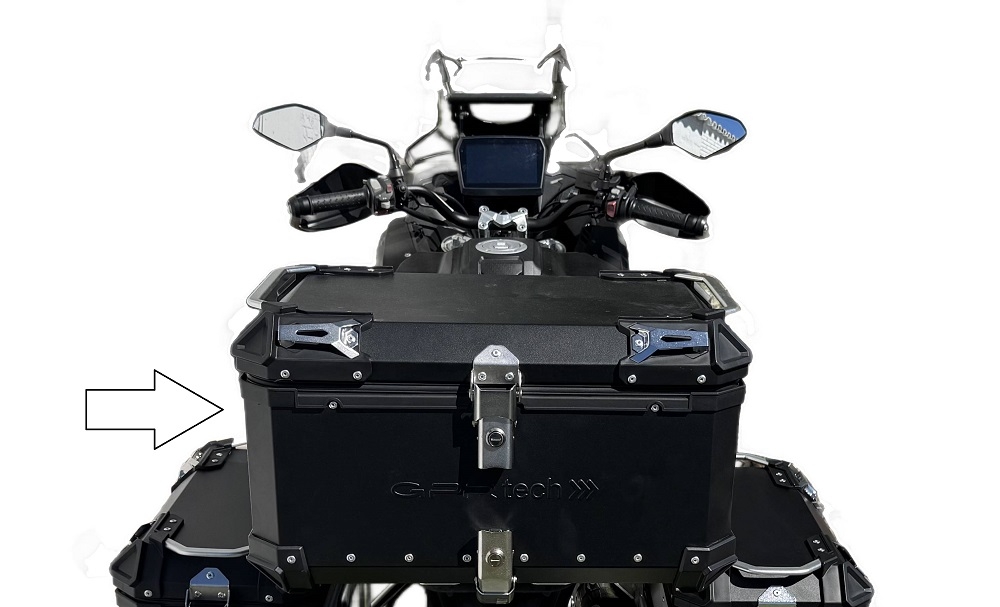 TOP CASE - BAULETTO GPR TECH COMPATABILE CON Voge 525DSX 2023/2025 e5 GPR TECH BAULETTO TOP CASE ALPI-TECH 45 LT. COLORE NERO CON PIASTRA SPECIFICA 