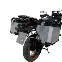 GPR TECH COMPATABILE CON Voge 525DSX 2023/2025 e5 GPR TECH COPPIA DI VALIGIE LATERAL,I COLORE NERO, SERIE ALPI-TECH 38 LT. + 32 LT. CON TELAIO SPECIFICO 