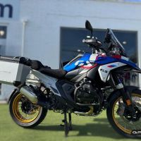 GPR TECH compatible with  GPR TECH Pair of side cases aluminum made, silver color with specific pannier holder Pair of side cases aluminum made, silver color with specific pannier holder Capacity 38 LT. + 38 LT.