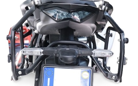 GPR TECH COMPATABILE CON Kawasaki Versys 650 2023/2024 e5 plus GPR TECH Telaio specifico per valigie laterali capienza 38 Lt + 38 Lt., colore nero 